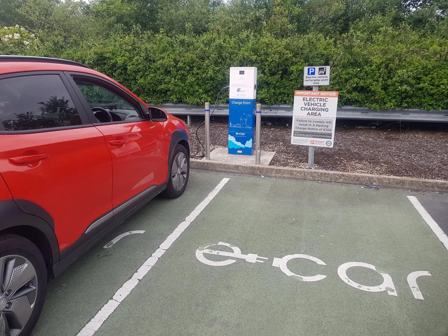 electric-vehicle-parking-fines-to-be-implemented-in-the-uk-electric